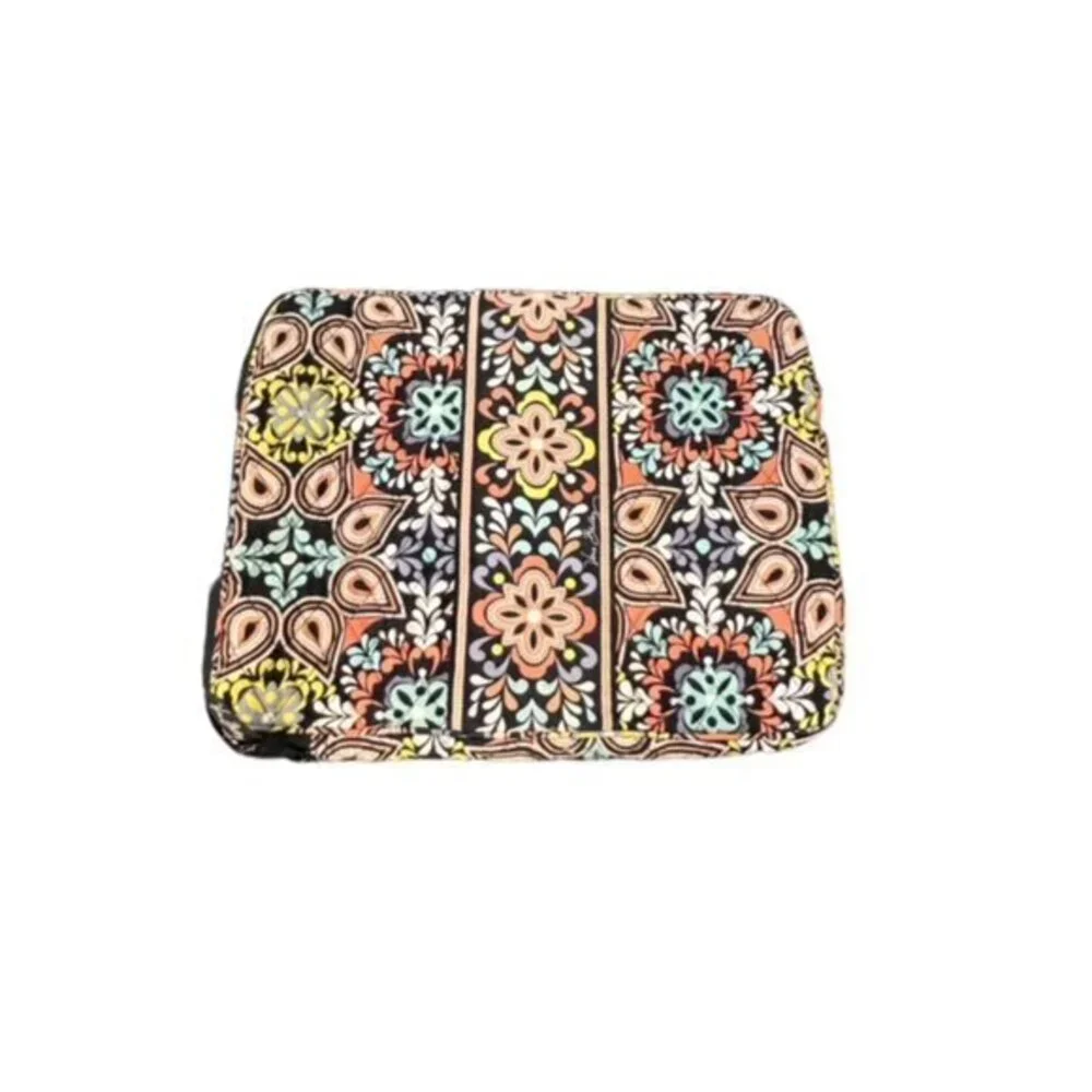 Vera Bradley Tablet Laptop Sleeve Sierra Quilted Zip 14X11 Floral Inner Pocket‎